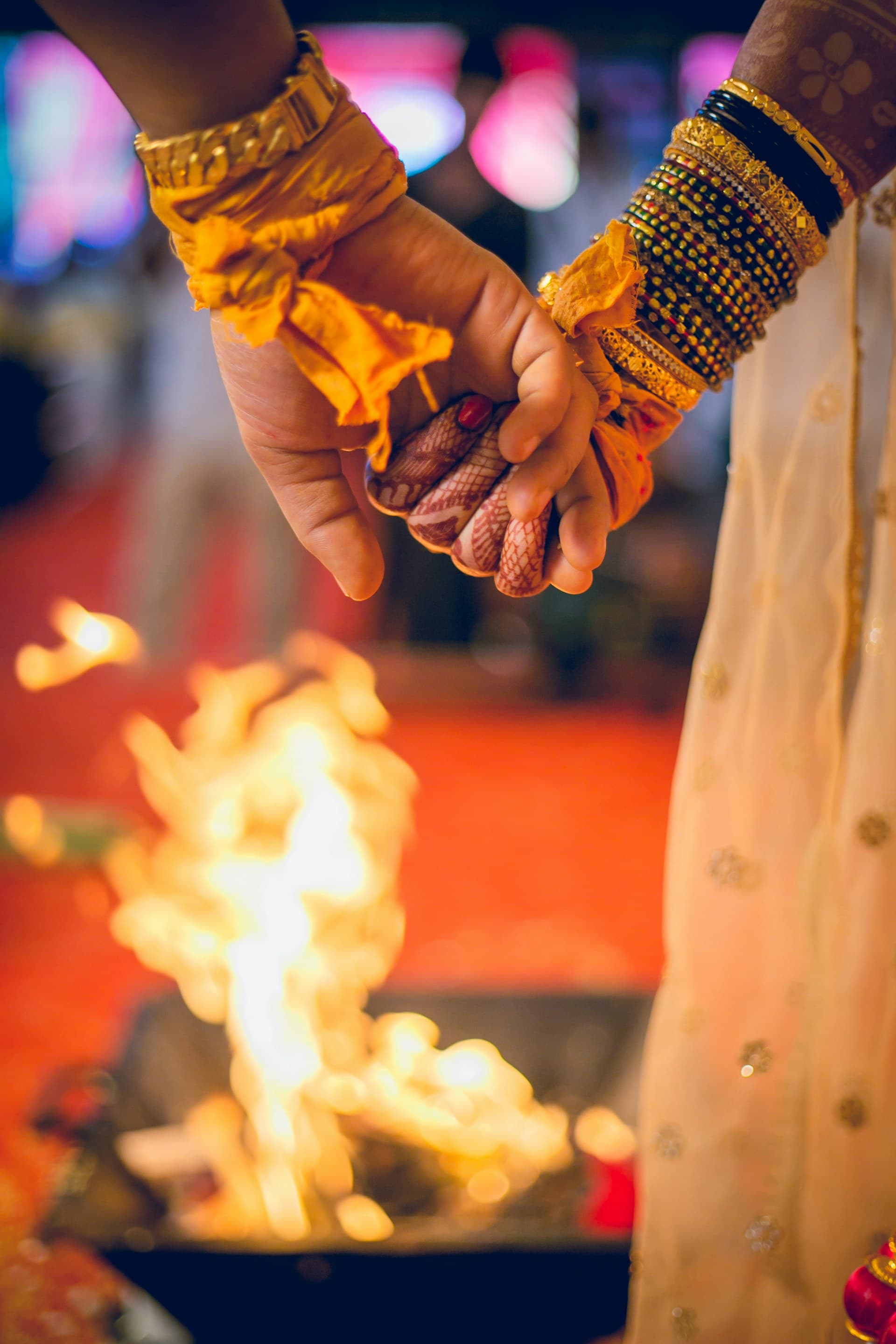Indian couple portrait representing a compatible matrimony match